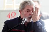 Luiz Inácio Lula da Silva Presidente de la República Federativa de Brasil sin dedo meñique de la mano izquierda Mod Porteado de Garry´s mod